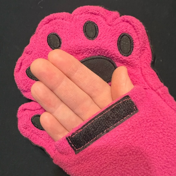 🐻 Bear Hands & Buddies Pink Mittens with Velcro - Kids size Small - Picture 2 of 4